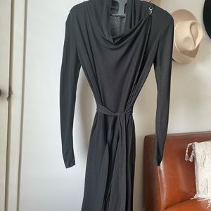 Lunya The Robe in black XS/S